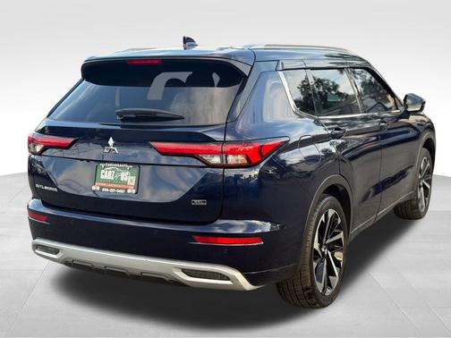 2022 Mitsubishi Outlander SEL Special Edition 2WD