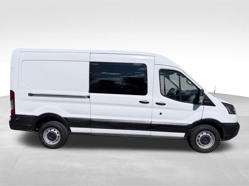 Oxford White 2017 Ford Transit-250 Base
