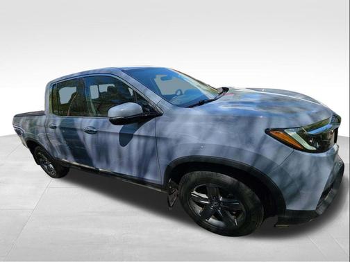 Gray 2022 Honda Ridgeline RTL-E