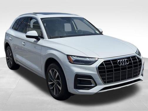 2021 Audi Q5 45 Prestige