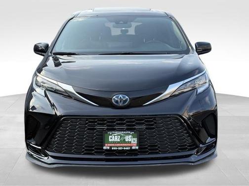 2022 Toyota Sienna XSE 7 Passenger