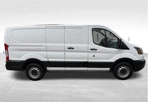 2017 Ford Transit-150 Base