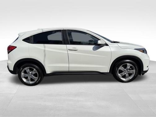 2016 Honda HR-V LX