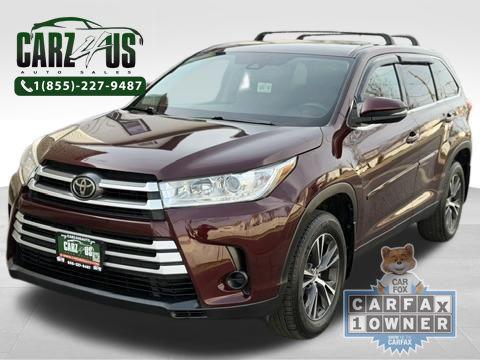Ooh La La Rouge Mica 2019 Toyota Highlander LE