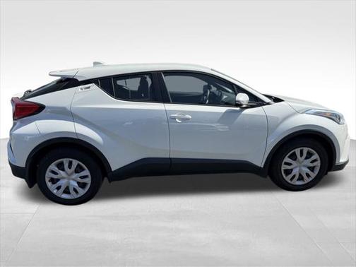2019 Toyota C-HR LE