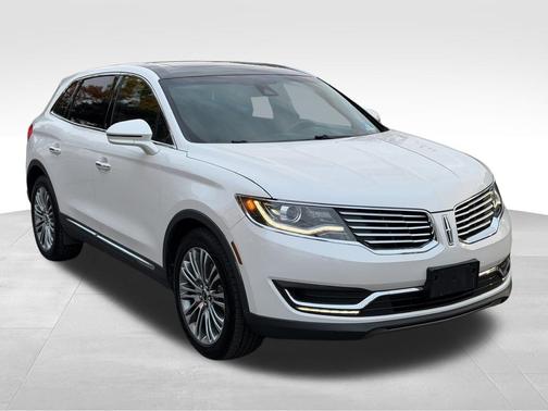 White Platinum Clearcoat Metallic 2017 Lincoln MKX Reserve