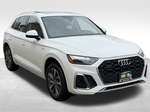 Ibis White 2022 Audi Q5 45 S line Premium