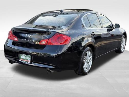 2010 INFINITI G37x Base