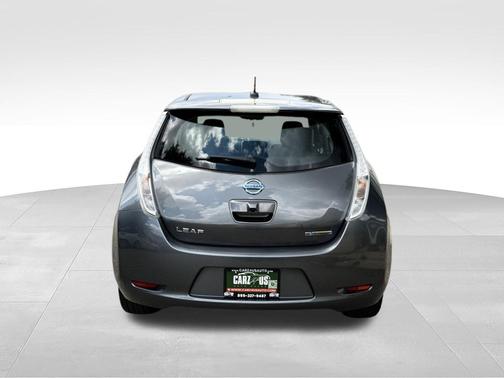 Gun Metallic 2017 Nissan Leaf SL