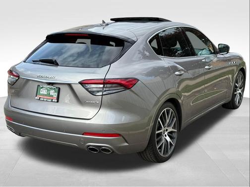 2021 Maserati Levante Base