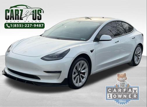 2021 Tesla Model 3 Standard Range Plus