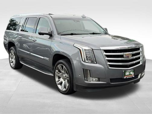 2018 Cadillac Escalade ESV Luxury