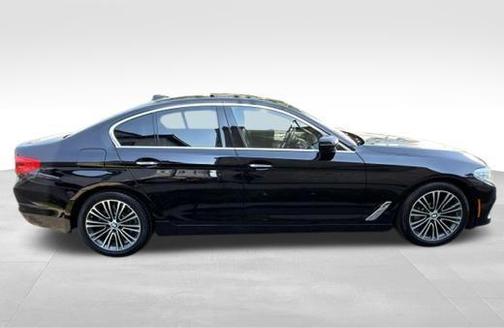 Jet Black 2018 BMW 530 530i