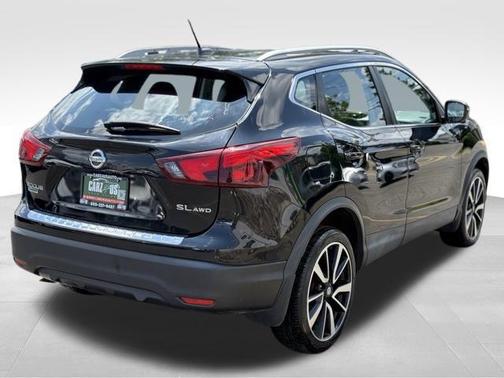 2017 Nissan Rogue Sport SL