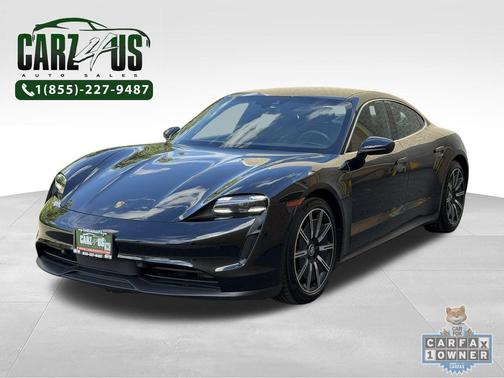 Jet Black Metallic 2020 Porsche Taycan 4S
