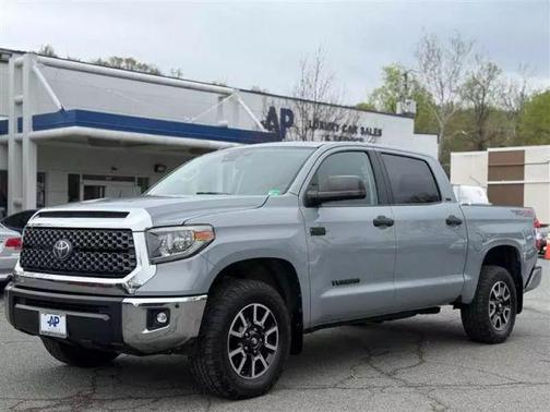 2018 Toyota Tundra SR5