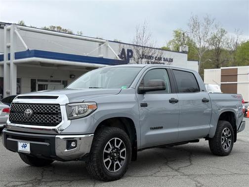 2018 Toyota Tundra TRD PKG. 5.7L V8
