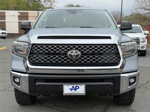 2018 Toyota Tundra TRD PKG. 5.7L V8