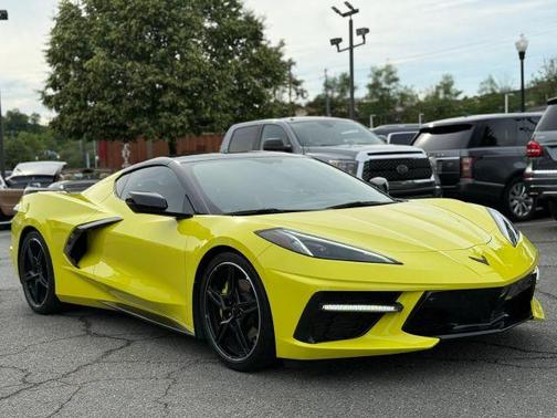2020 Chevrolet Corvette Stingray w/3LT
