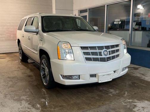 2013 Cadillac Escalade ESV Premium