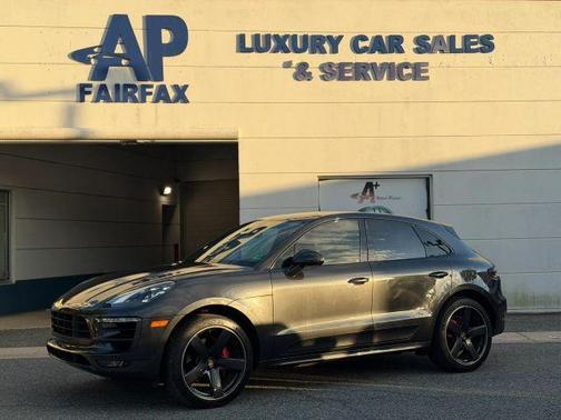 Gray 2018 Porsche Macan GTS