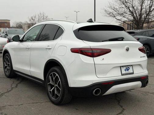 2019 Alfa Romeo Stelvio Ti