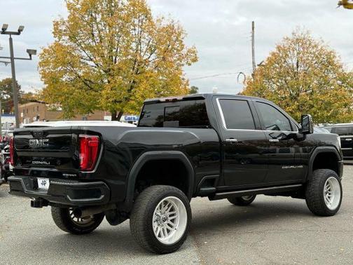 2021 GMC Sierra 2500 Denali