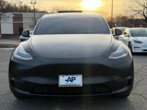 2022 Tesla Model Y Long Range