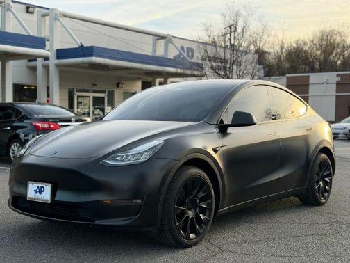 2022 Tesla Model Y Long Range