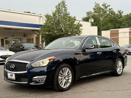 Hermosa Blue 2016 INFINITI Q70L 3.7X