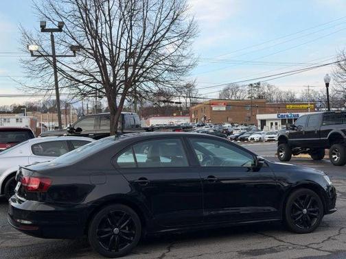 2018 Volkswagen Jetta 1.8T SE Sport