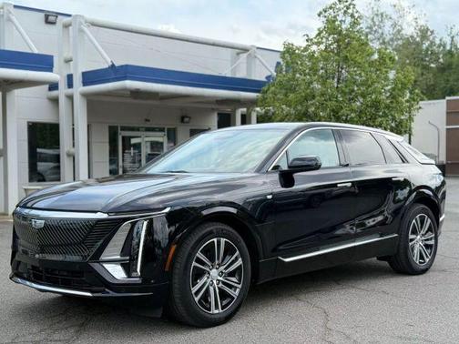 2023 Cadillac LYRIQ Luxury