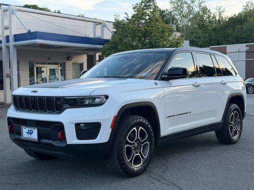 2022 Jeep Grand Cherokee Trailhawk