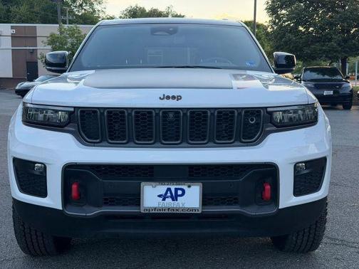 2022 Jeep Grand Cherokee Trailhawk