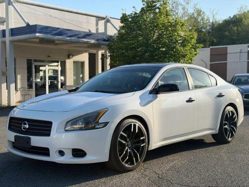 Winter Frost Pearl 2009 Nissan Maxima 3.5 S