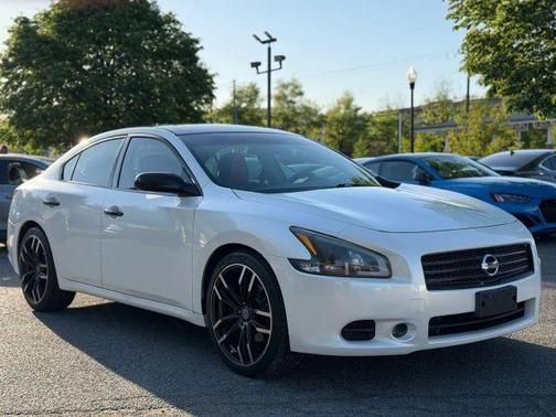 Winter Frost Pearl 2009 Nissan Maxima 3.5 S