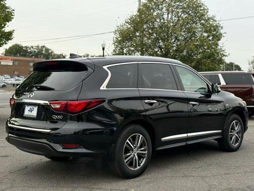 2018 INFINITI QX60 Base