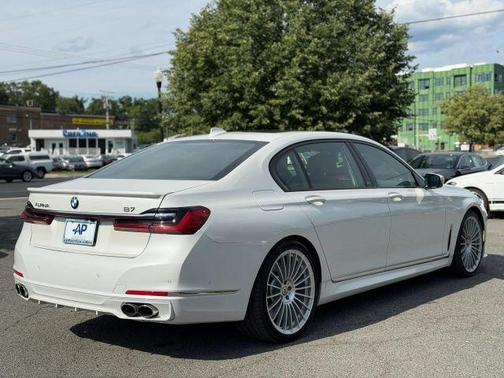 White 2022 BMW ALPINA B7 xDrive