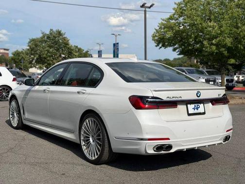 White 2022 BMW ALPINA B7 xDrive