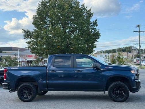 2019 Chevrolet Silverado 1500 Custom Trail Boss