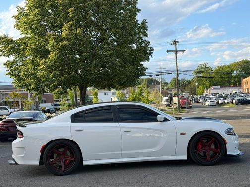 2015 Dodge Charger R/T Scat Pack