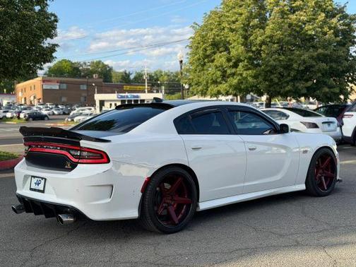 2015 Dodge Charger R/T Scat Pack