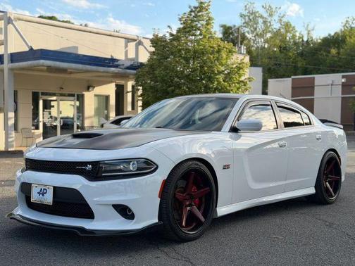 2015 Dodge Charger R/T Scat Pack