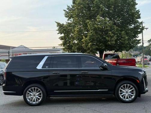 2023 Cadillac Escalade ESV Premium Luxury