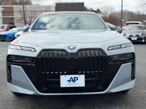 2023 BMW i7 xDrive60