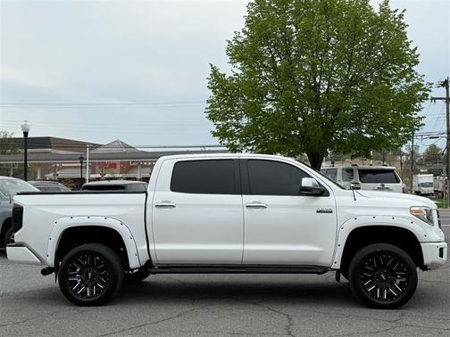 2018 Toyota Tundra SR5/LIMITED/PLATINUM/1794 EDITION
