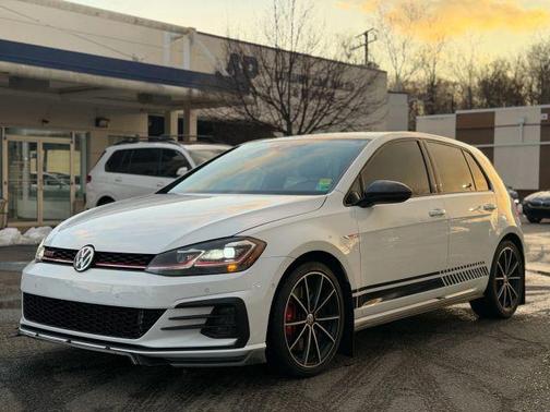 2021 Volkswagen Golf GTI 2.0T Autobahn
