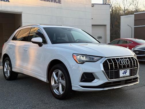 2020 Audi Q3 45 Premium