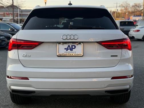 2020 Audi Q3 45 Premium