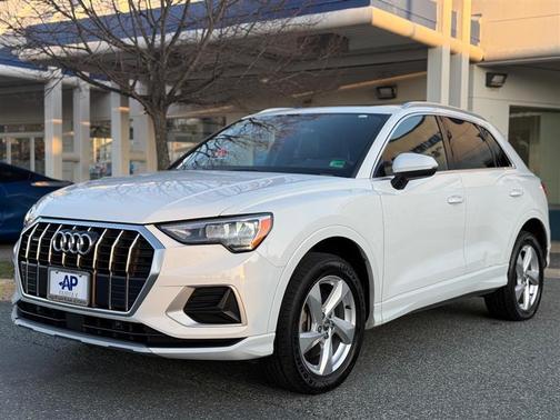 2020 Audi Q3 45 Premium